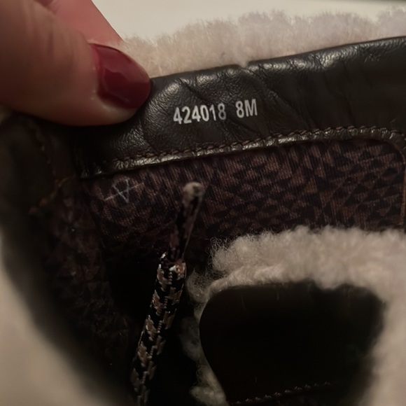 Aquatalia Jamie Boots; Leather & Shearling; Size 8 - Picture 3 of 11